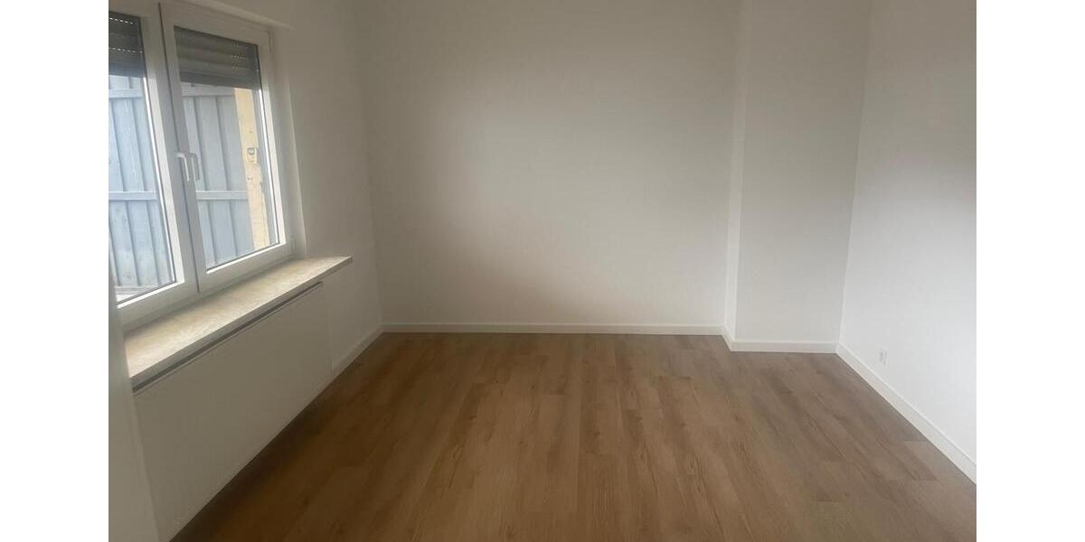 Etagenwohnung Eppelborn - 3 Zimmer, 125 m&sup2;, 1.100&euro; | Angebot:26653369