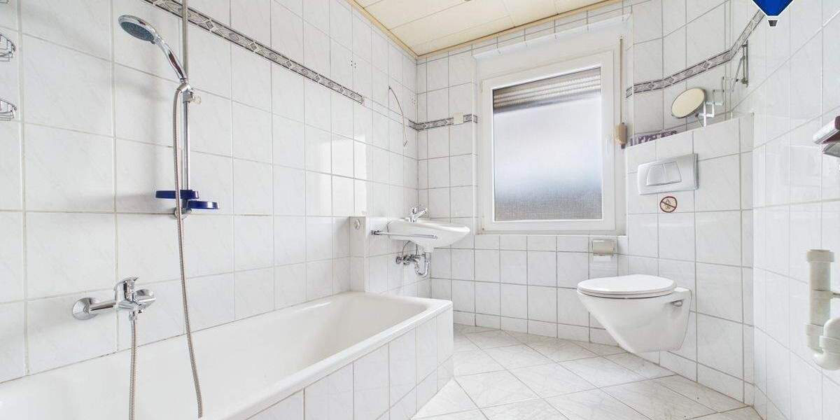 Reihenendhaus Saarbrücken Altenkessel - 7 Zimmer, 178 m&sup2;, 226.000&euro; | Angebot:25819126