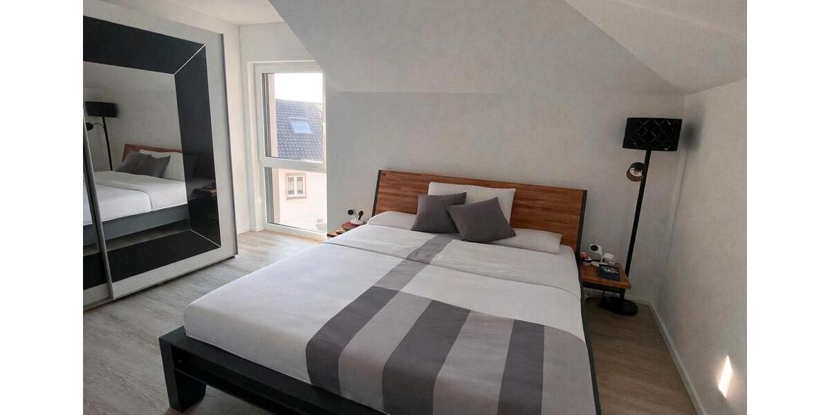 Etagenwohnung Kirkel - 3 Zimmer, 85 m&sup2;, 1.150&euro; | Angebot:25572203