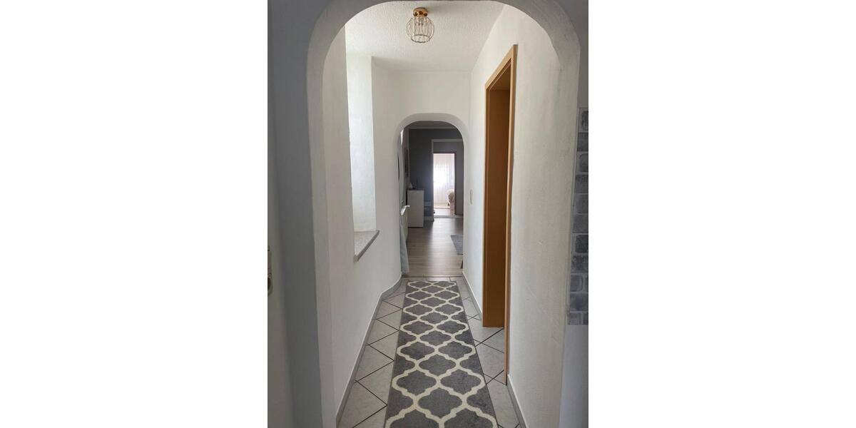 Etagenwohnung Schmelz - 3 Zimmer, 73 m&sup2;, 590&euro; | Angebot:26165328