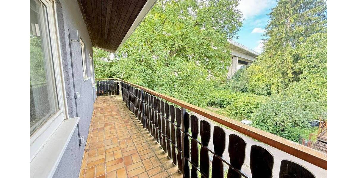 Mehrfamilienhaus, Wohnhaus Saarbrücken / Bischmisheim Bischmisheim - 7 Zimmer, 170 m&sup2;, 245.000&euro; | Angebot:25668691