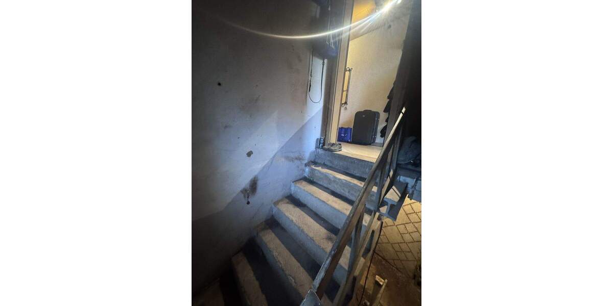 Einfamilienhaus Blieskastel - 6 Zimmer, 97 m&sup2;, 55.000&euro; | Angebot:25705118