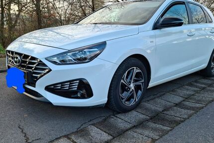 Hyundai i30 142.000 km 10.999 &euro; Lebach 66822