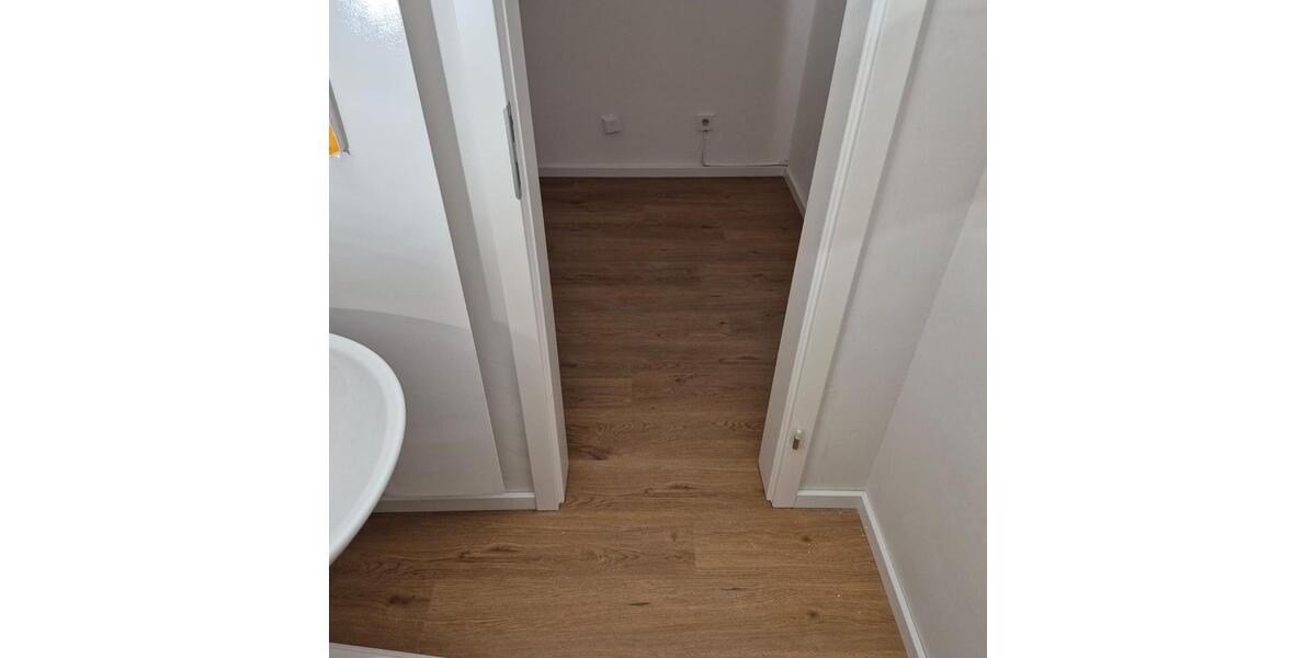 Etagenwohnung Saarbrücken Kieselhumes - 1 Zimmer, 31 m&sup2;, 450&euro; | Angebot:25513702