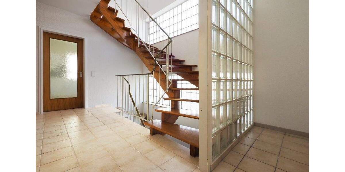 Einfamilienhaus Blieskastel Bierbach - 5 Zimmer, 146 m&sup2;, 275.000&euro; | Angebot:25675559