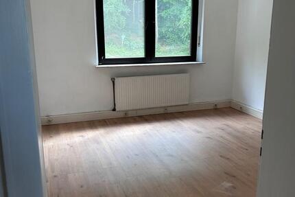 Wohnung Saarbrücken Neue Bremm - 2 Zimmer, 45 m&sup2;, 460&euro; | Angebot:26609520