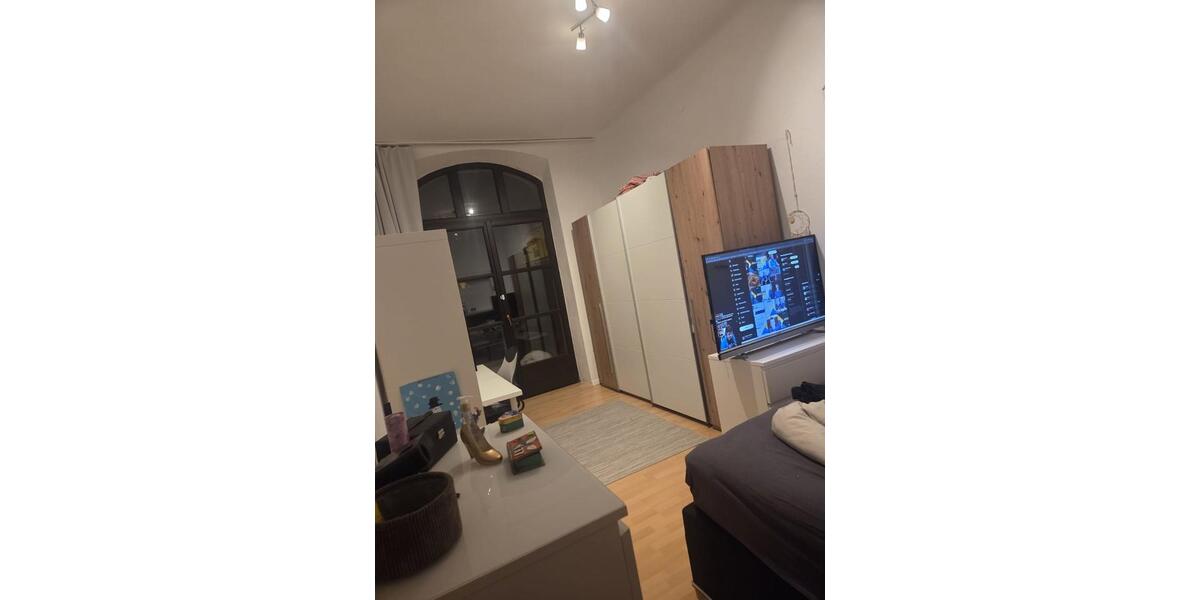 Erdgeschoßwohnung Püttlingen - 3 Zimmer, 84 m&sup2;, 695&euro; | Angebot:25283656