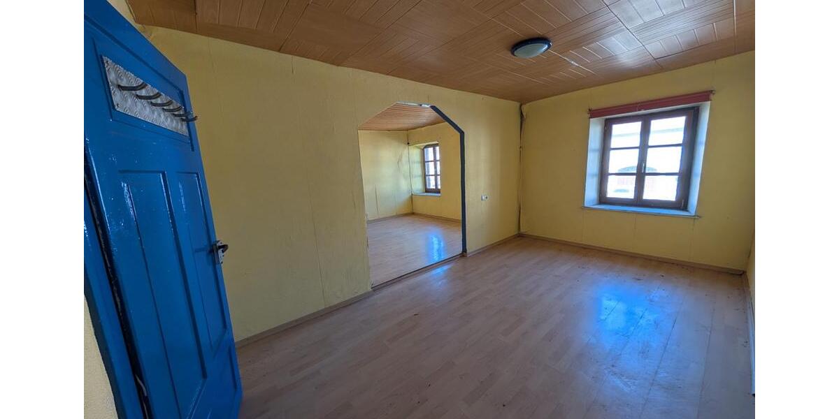 Bauernhaus, Landhaus Rehlingen-Siersburg Siersburg - 7 Zimmer, 160 m&sup2;, 199.000&euro; | Angebot:25922411