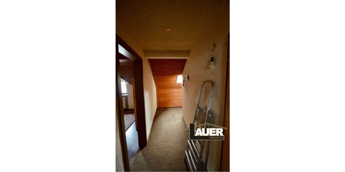 Einfamilienhaus Völklingen Wehrden - 5 Zimmer, 110 m&sup2;, 125.000&euro; | Angebot:25770156