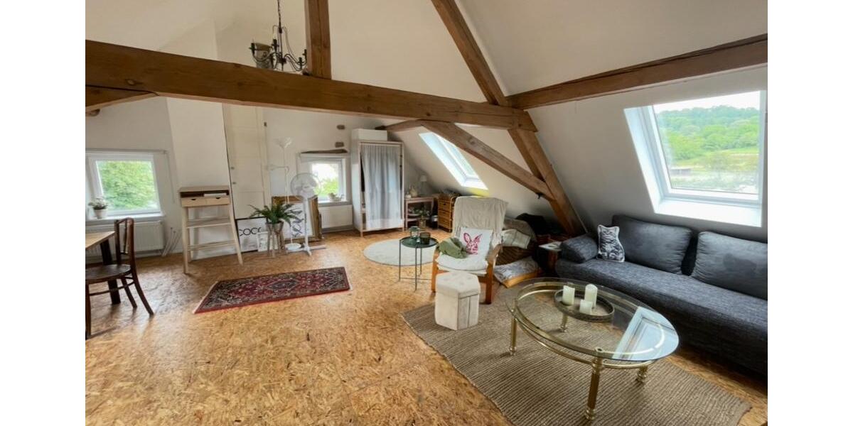 Bauernhaus, Landhaus Mandelbachtal - 8 Zimmer, 220 m&sup2;, 1.250&euro; | Angebot:25852794