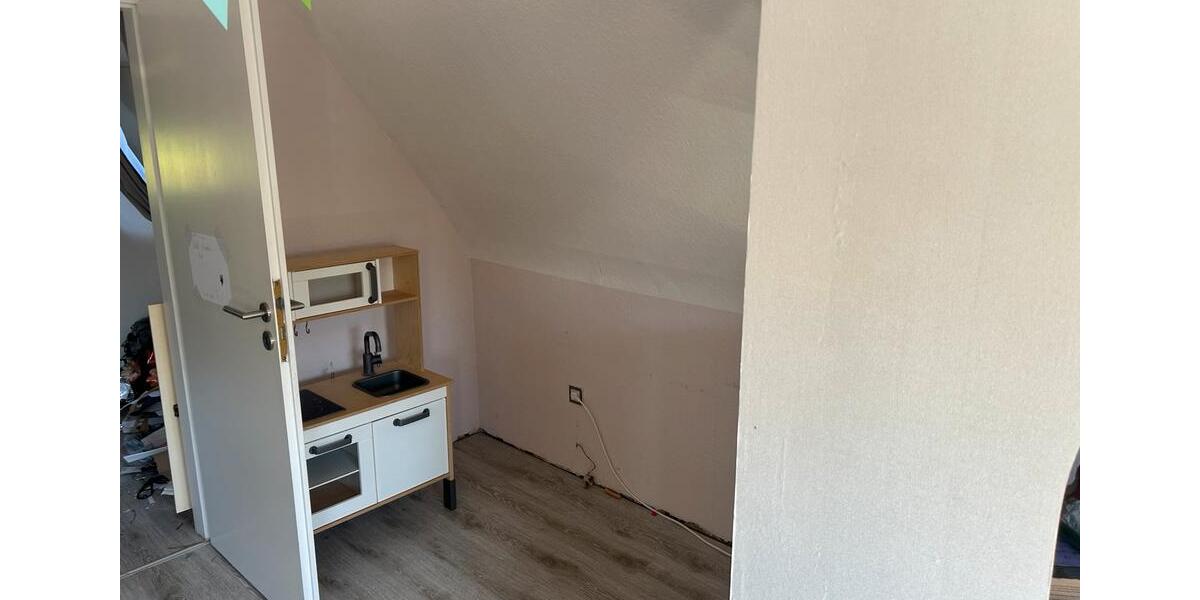 Einfamilienhaus Bexbach - 4 Zimmer, 95 m&sup2;, 215.000&euro; | Angebot:26921922