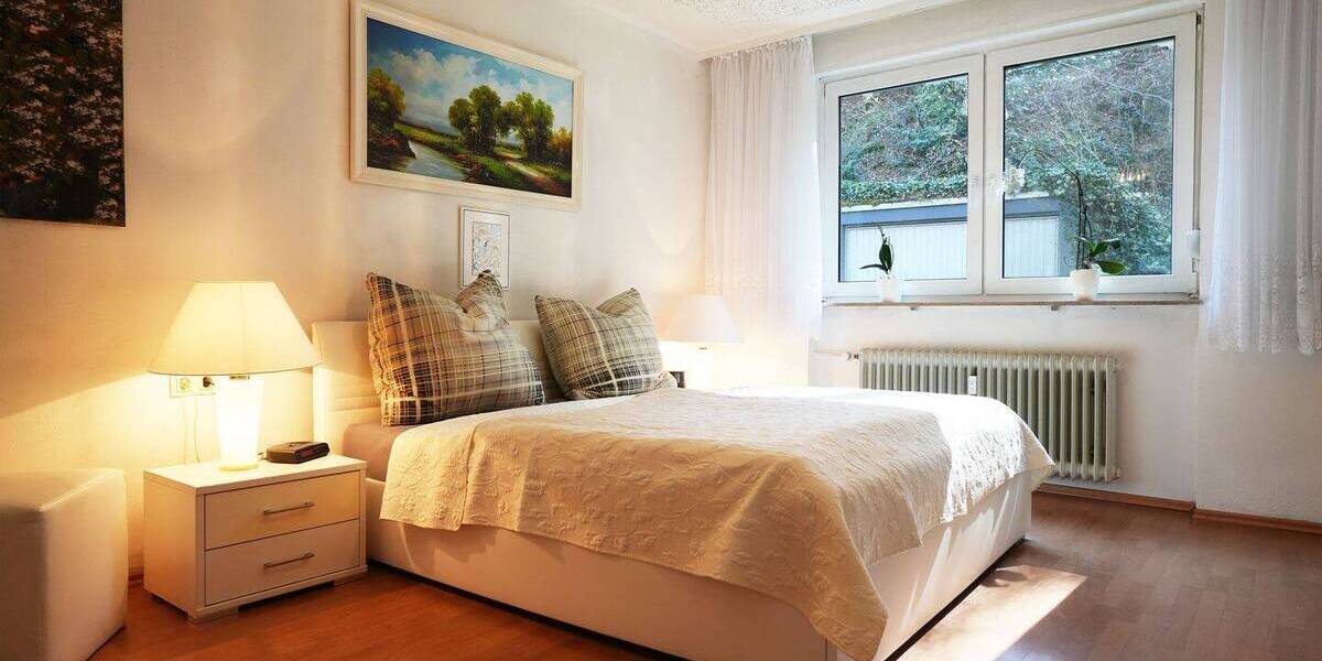 Etagenwohnung Saarbrücken Scheidt - 4 Zimmer, 126 m&sup2;, 189.000&euro; | Angebot:26274893