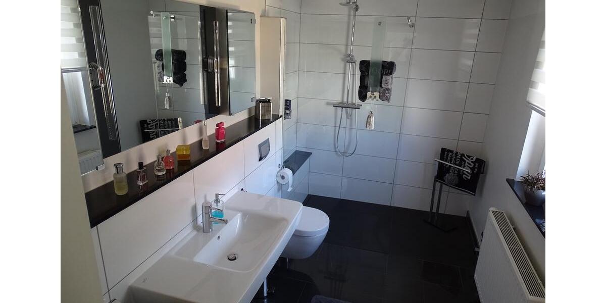 Etagenwohnung Saarbrücken West - 3 Zimmer, 82 m&sup2;, 850&euro; | Angebot:26428830