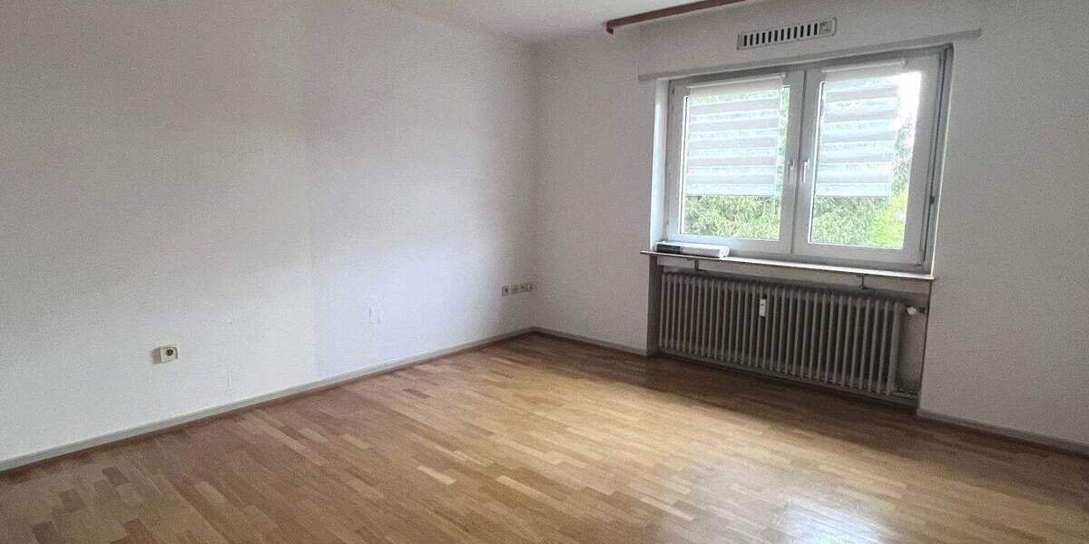 Etagenwohnung Kleinblittersdorf Rilchingen-Hanweiler - 4 Zimmer, 85 m&sup2;, 800&euro; | Angebot:25734881