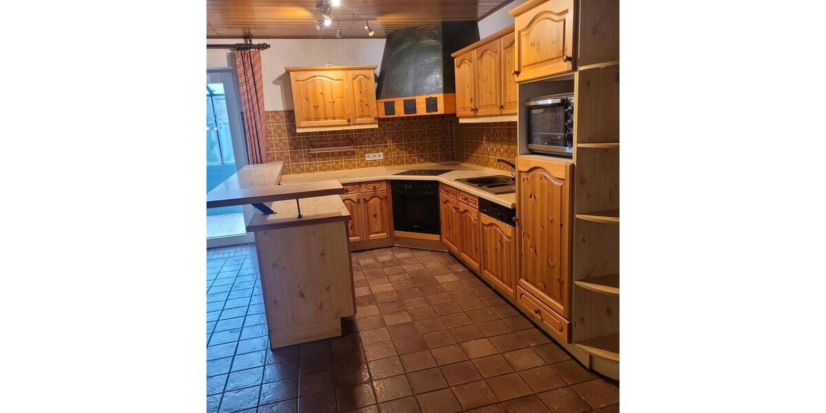 Mehrfamilienhaus, Wohnhaus Wadgassen - 7 Zimmer, 270 m&sup2;, 349.000&euro; | Angebot:26577991