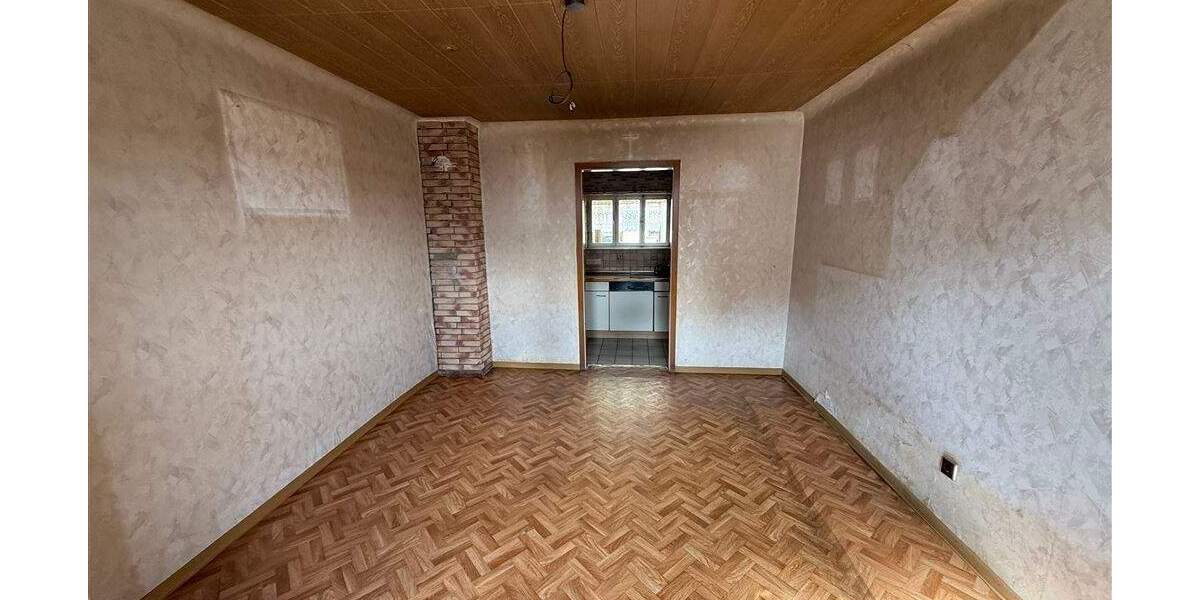 Einfamilienhaus Lebach Steinbach - 7 Zimmer, 120 m&sup2;, 59.000&euro; | Angebot:25730151