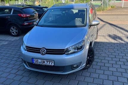 VW Touran 258.117 km 5.500 &euro; Saarbrücken 66117