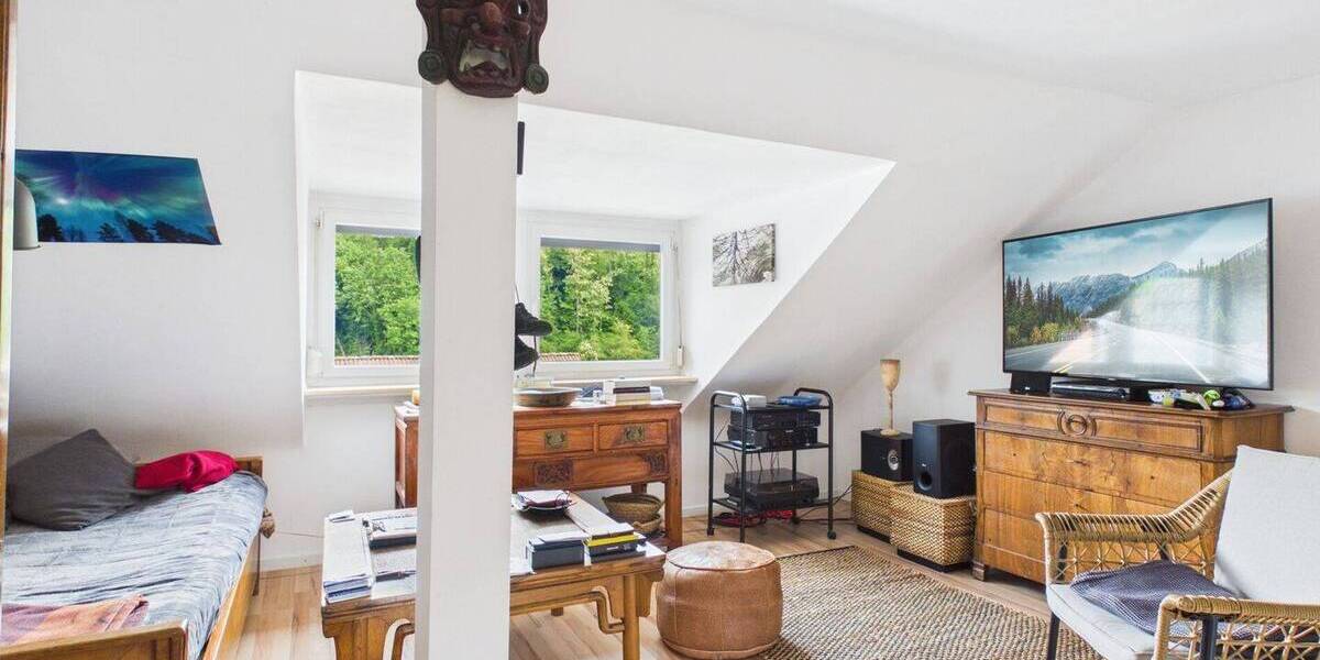 Etagenwohnung Saarbrücken St Arnual - 2 Zimmer, 61 m&sup2;, 570&euro; | Angebot:26683706