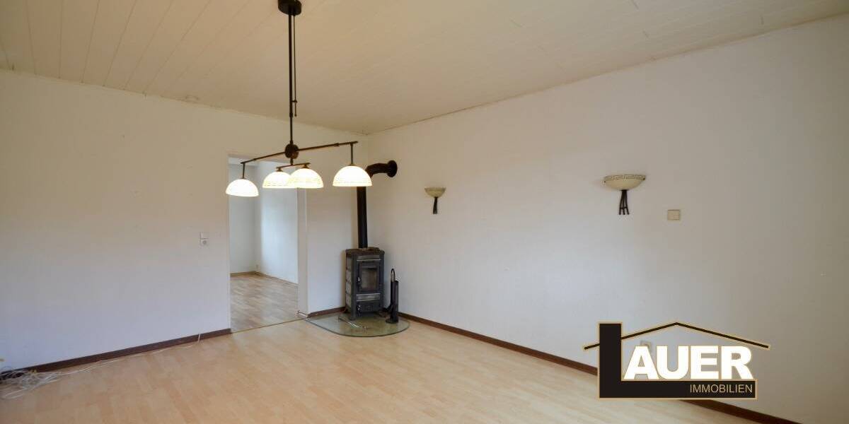 Einfamilienhaus Großrosseln - 6 Zimmer, 125 m&sup2;, 165.000&euro; | Angebot:25996184