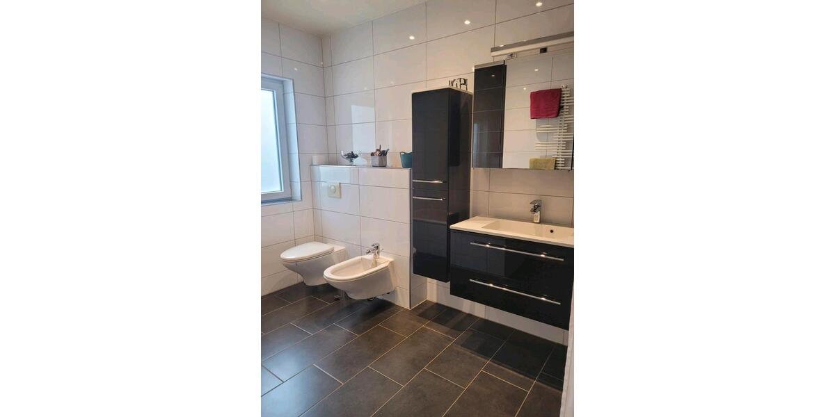 Einfamilienhaus Lebach - 7 Zimmer, 133 m&sup2;, 582.000&euro; | Angebot:24849168