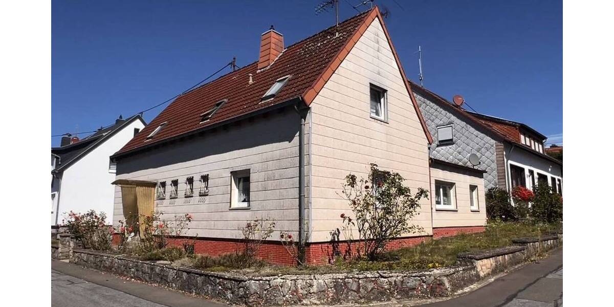 Etagenwohnung Saarbrücken Bischmisheim - 5 Zimmer, 94 m&sup2;, 90.000&euro; | Angebot:26454187