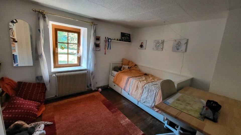 Bauernhaus, Landhaus Saarbrücken - 6 Zimmer, 131 m&sup2;, 290.000&euro; | Angebot:27102524
