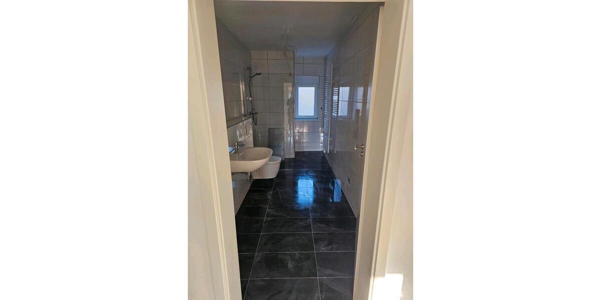 Etagenwohnung Neunkirchen - 5 Zimmer, 120 m&sup2;, 950&euro; | Angebot:25539818