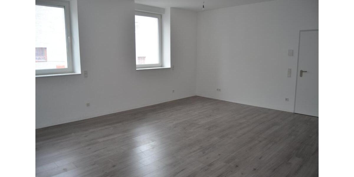 Hochparterre Neunkirchen - 2 Zimmer, 70 m&sup2;, 850&euro; | Angebot:24711653