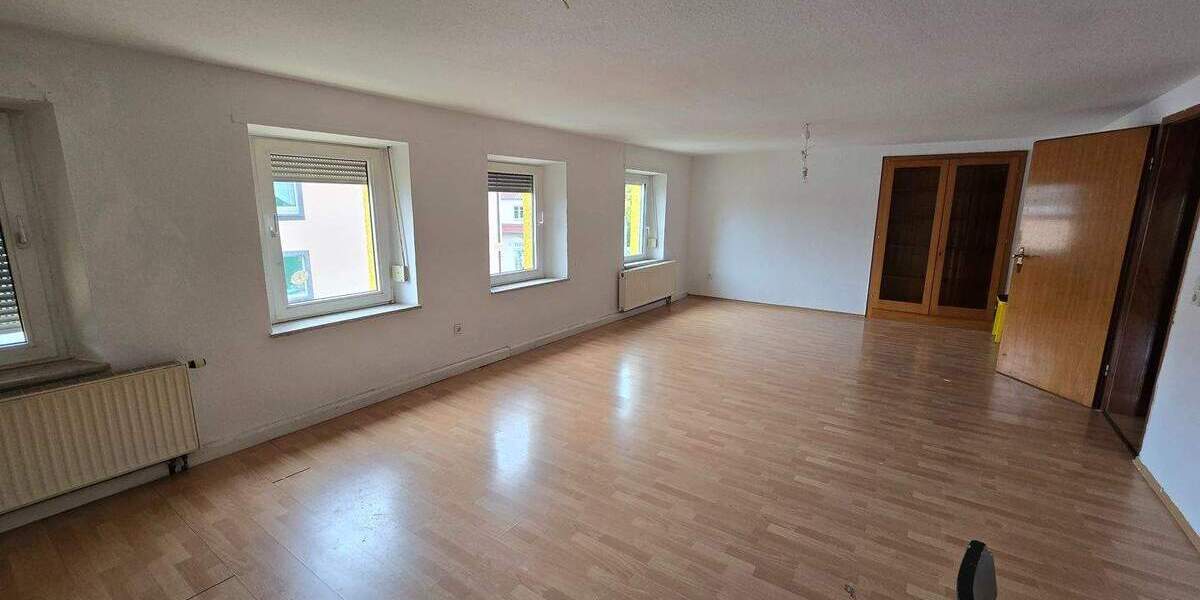 Einfamilienhaus Tholey Hasborn-Dautweiler - 8 Zimmer, 180 m&sup2;, 165.000&euro; | Angebot:25739283