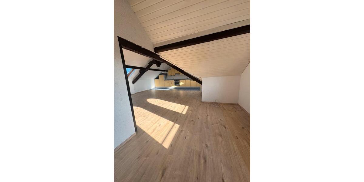 Etagenwohnung Saarbrücken Ensheim - 3 Zimmer, 70 m&sup2;, 650&euro; | Angebot:26634091