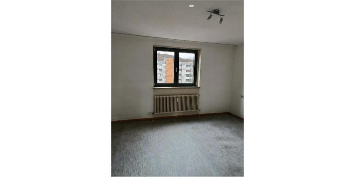 Etagenwohnung Saarbrücken St. Arnual - 2 Zimmer, 65 m&sup2;, 86.000&euro; | Angebot:25300212