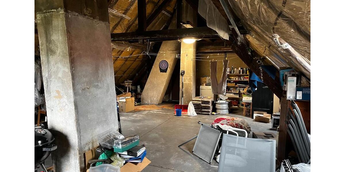 Etagenwohnung Saarbrücken Malstatt - 3 Zimmer, 81 m&sup2;, 222.000&euro; | Angebot:26549672
