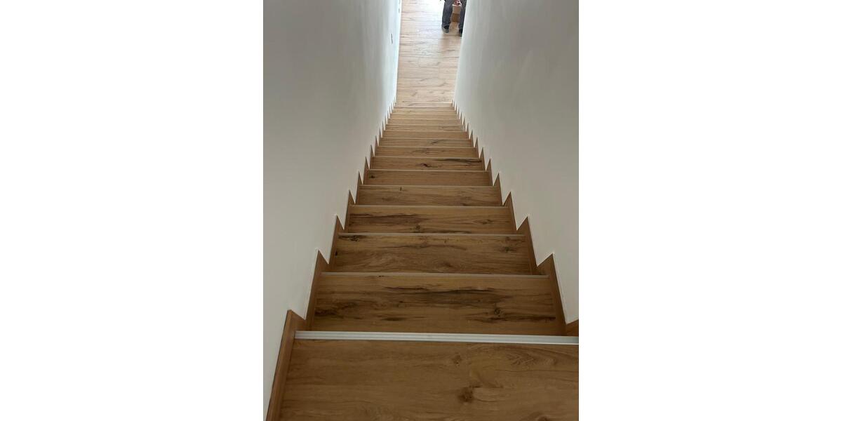 Maisonettenwohnung Neunkirchen Heinitz - 4 Zimmer, 117 m&sup2;, 1.475&euro; | Angebot:24101089