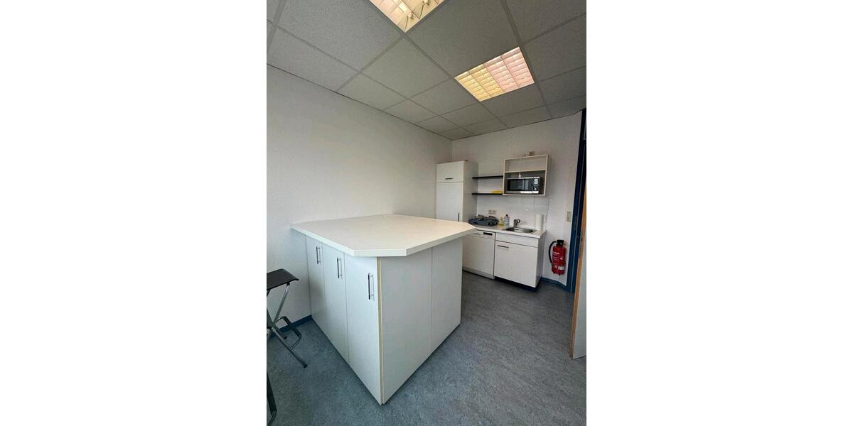 Gewerbeobjekt Saarbrücken West - 1.490&euro; | Angebot:25637468