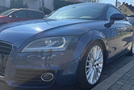 Audi TT 230.586 km 9.450 &euro; Saarbrücken Dudweiler 66125