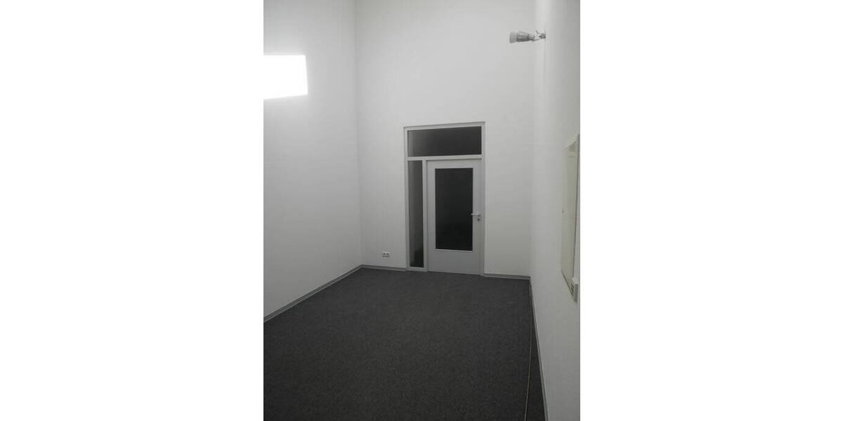 Gewerbeobjekt Saarbrücken Malstatt - 4 Zimmer, 160 m&sup2;, 1.250&euro; | Angebot:25666351