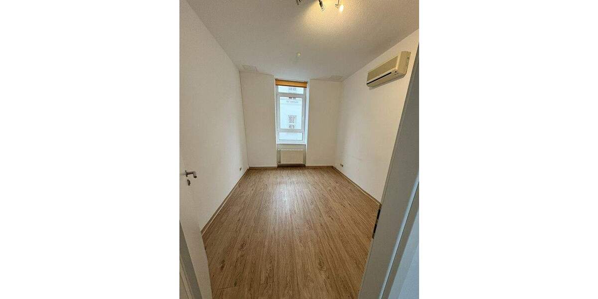 Gewerbeobjekt Dillingen - 1 Zimmer, 90 m&sup2;, 2.060&euro; | Angebot:25706707