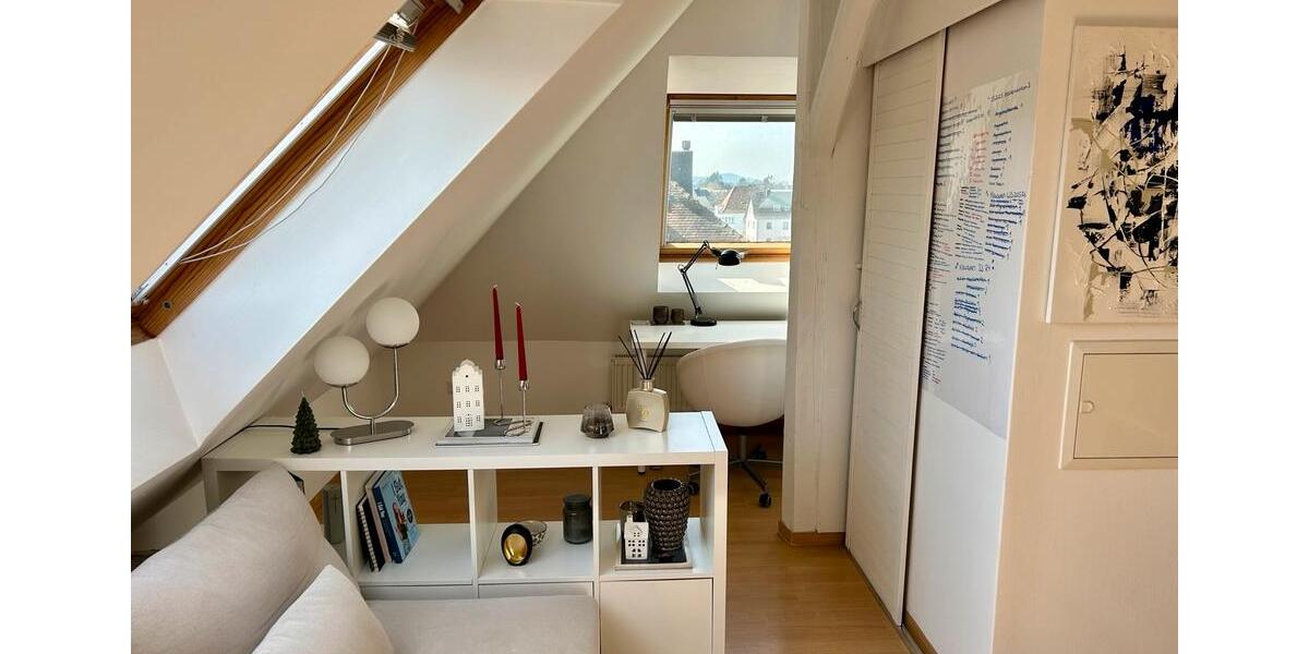 Dachgeschoßwohnung Homburg - 1 Zimmer, 50 m&sup2;, 420&euro; | Angebot:25875514