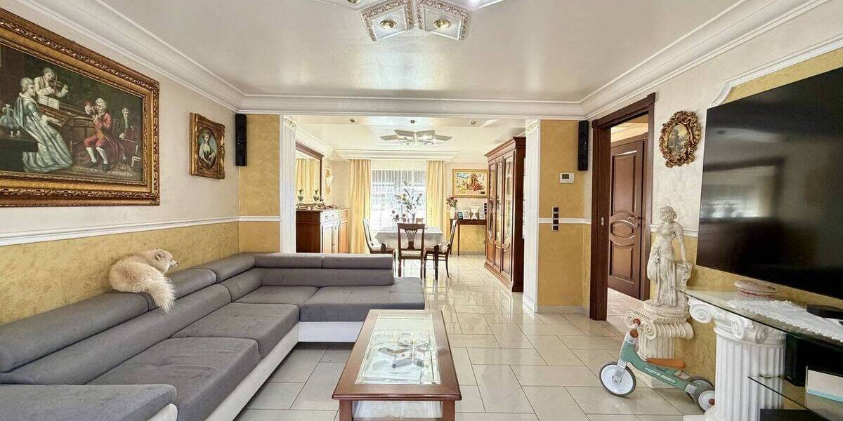 Einfamilienhaus Spiesen-Elversberg Spiesen - 8 Zimmer, 190 m&sup2;, 299.000&euro; | Angebot:26260814