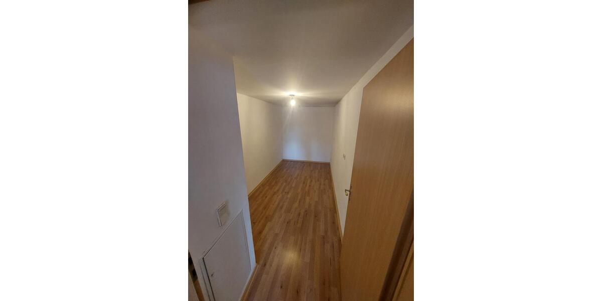 Dachgeschoßwohnung Rehlingen-Siersburg Siersburg - 3.5 Zimmer, 99 m&sup2;, 920&euro; | Angebot:26691783