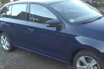 Skoda Rapid 153.300 km 8.700 &euro; Homburg 66424