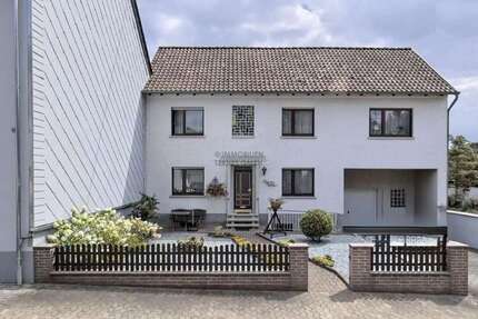 Haus Saarbrücken Ensheim - 6 Zimmer, 150 m&sup2;, 173.000&euro; | Angebot:27147798
