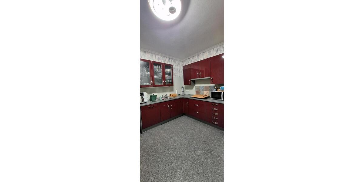 Reihenhaus Quierschied - 9 Zimmer, 190 m&sup2;, 295.000&euro; | Angebot:25870436