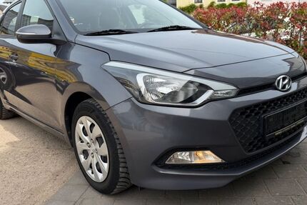 Hyundai i20 81.800 km 9.200 &euro; Saarlouis 66740
