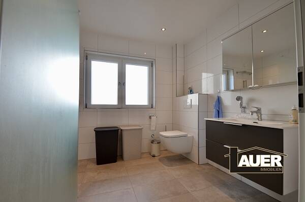 Etagenwohnung Püttlingen - 6 Zimmer, 175 m&sup2;, 265.000&euro; | Angebot:26730742