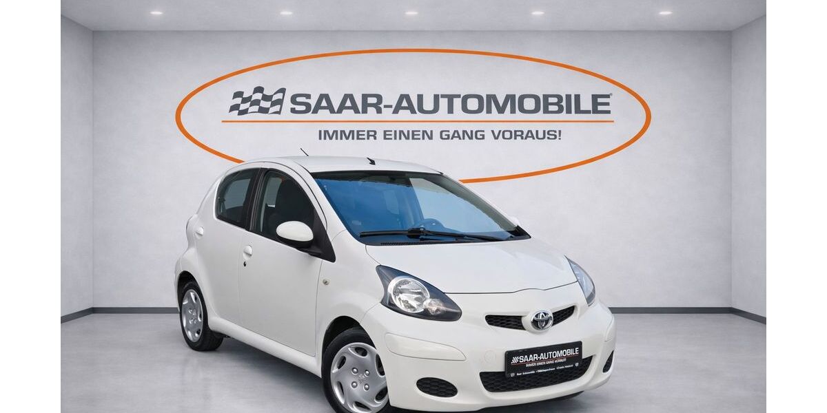 Toyota Aygo (X) 111.113 km 3.999 &euro; Völklingen-Fenne 66333