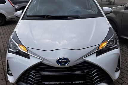 Toyota Yaris 88.000 km 10.900 &euro; Lebach 66822