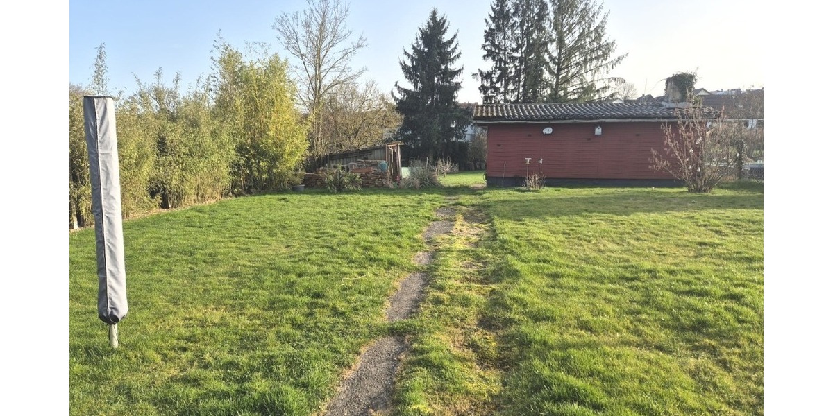 Ihr Hausprojekt in Illingen – Platz für 1–2-Familien mit Garten, Modernisierung bereits gestartet - Einfamilienhaus Illingen | Angebot:25479862