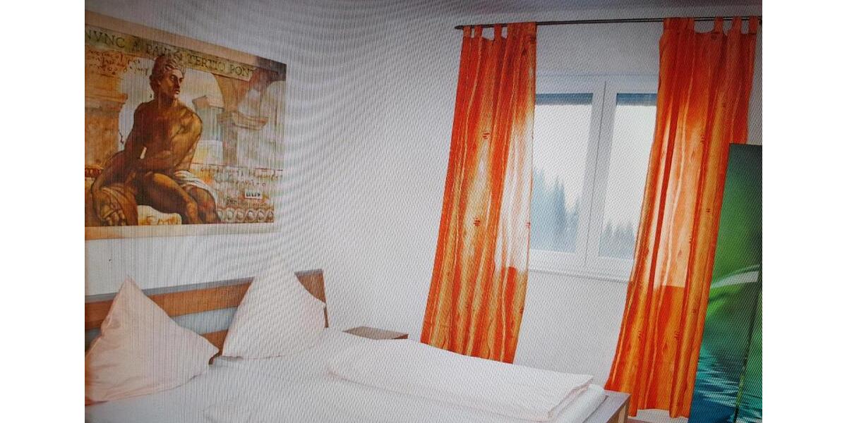 Dachgeschoßwohnung Nalbach - 2 Zimmer, 59 m&sup2;, 615&euro; | Angebot:25792548