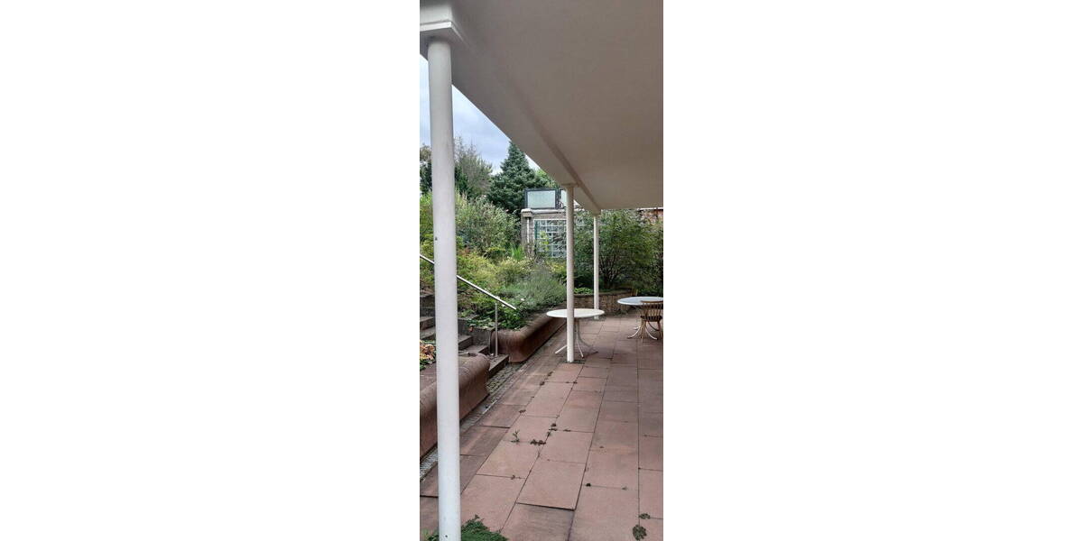 Einfamilienhaus Saarbrücken Dudweiler - 8 Zimmer, 216 m&sup2;, 340.000&euro; | Angebot:25728348